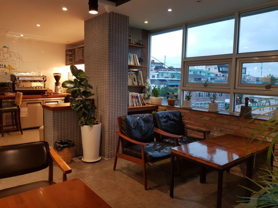 White Windmill Guesthouse Mokpo Exterior photo
