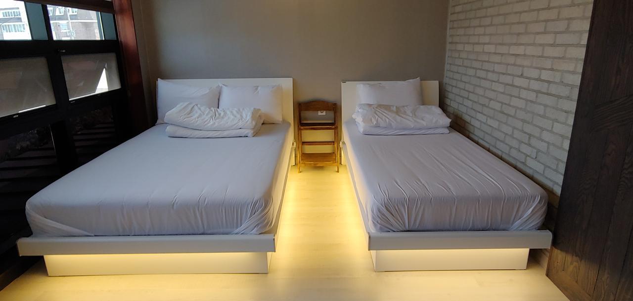 White Windmill Guesthouse Mokpo Exterior photo